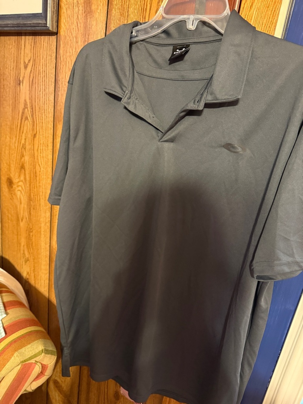 Oakley Men’s Charcoal Gray Polo Shirt